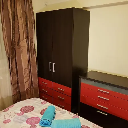 3 Stefan Cel Mare *