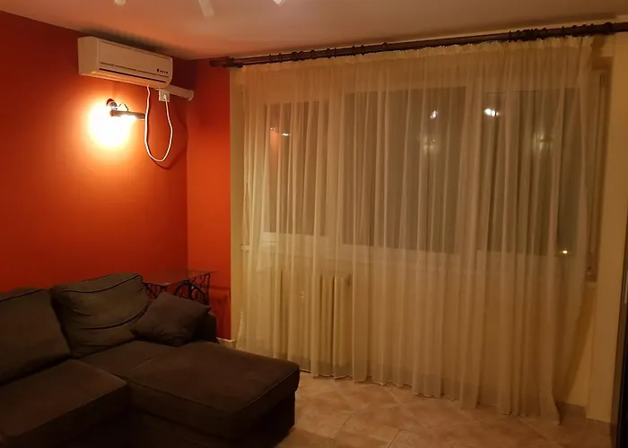 3 Stefan Cel Mare * Bucureşti